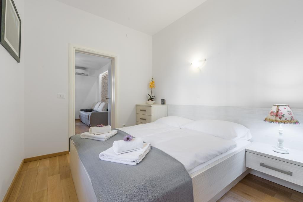 Fine Apartment Janeza Pavla Любляна Екстериор снимка